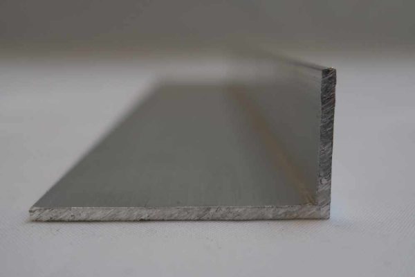 aluminium-ongelijkzijdig-hoek-profiel